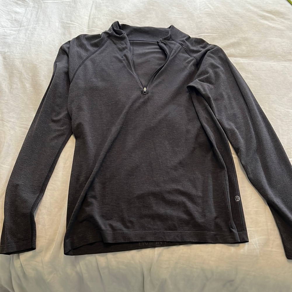 Lululemon Lightweight Half-Zip